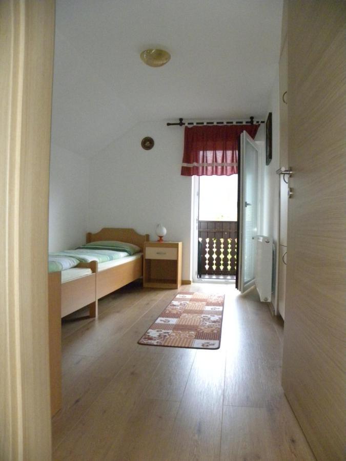 Apartma Cvetek, Srednja Vas 133 Bohinji-tó Kültér fotó